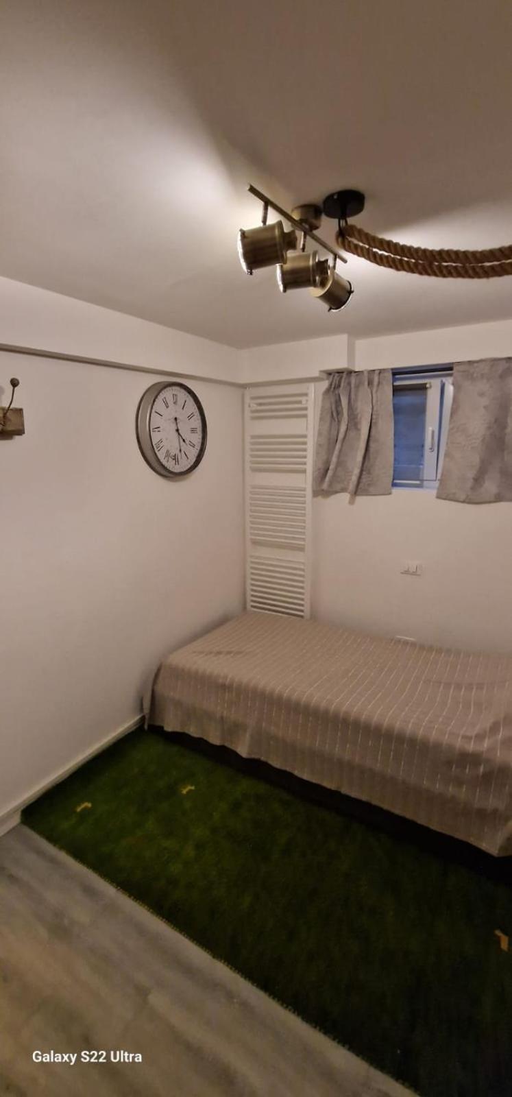 Double A Guest House Mestre Exteriér fotografie