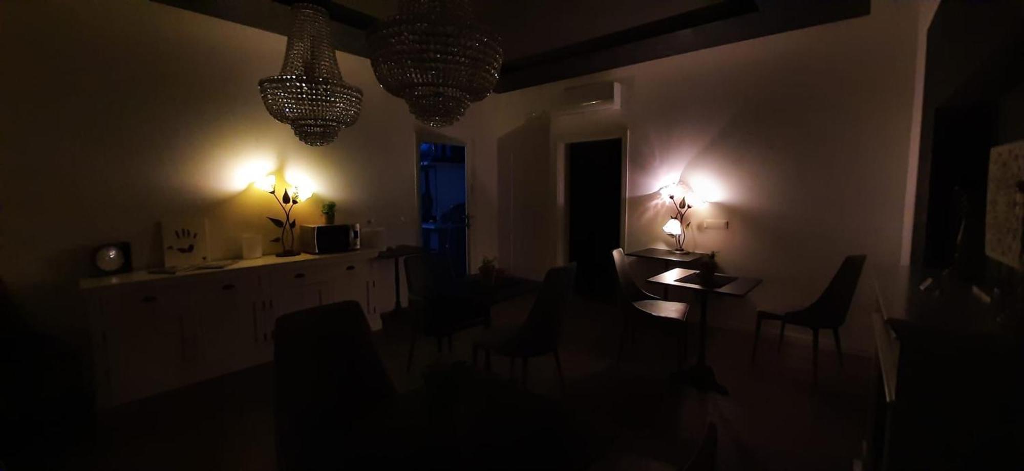 Double A Guest House Mestre Exteriér fotografie